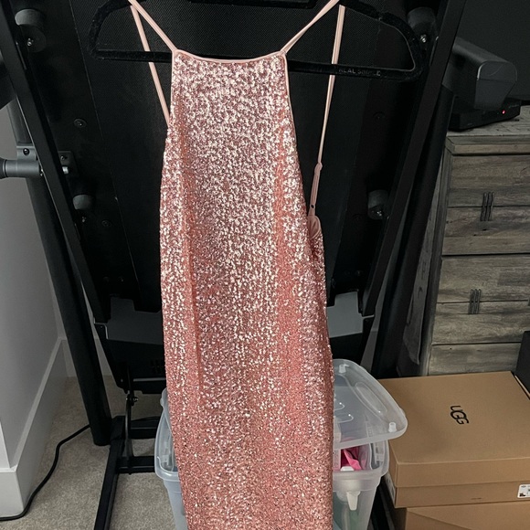 BNWT ROSE GOLD SEQUIN DRESS FROM ASOS - Picture 1 of 4